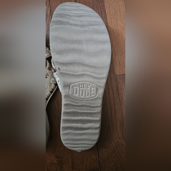 Womens Hey Dude Christi Embroidered Sandals with beaded floral detail - Picture 4 of 5